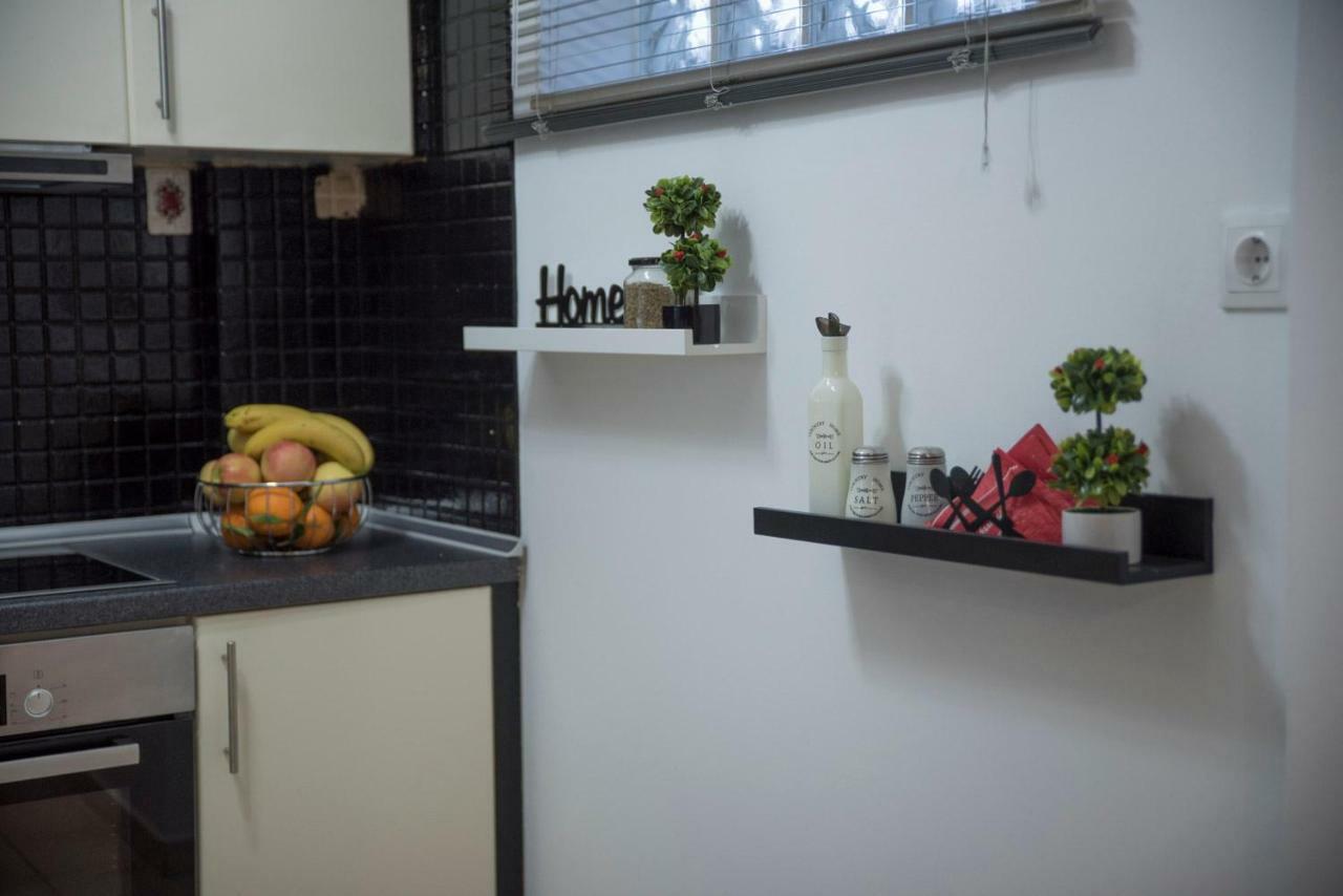 Cristal Apartment Corinth Екстериор снимка